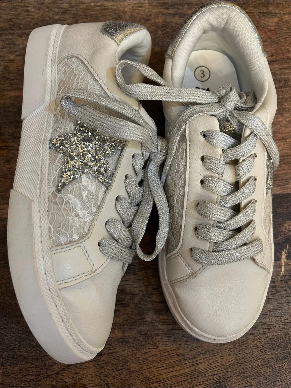 art class casual lace